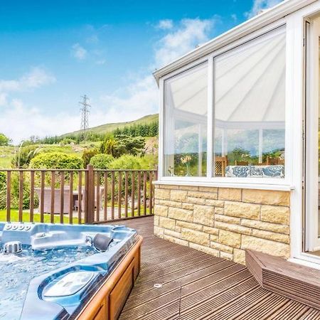 3 Bedroom Luxury Home, Hot Tub, Stunning Views Of Killin, Sitting On The River Dochart Екстер'єр фото